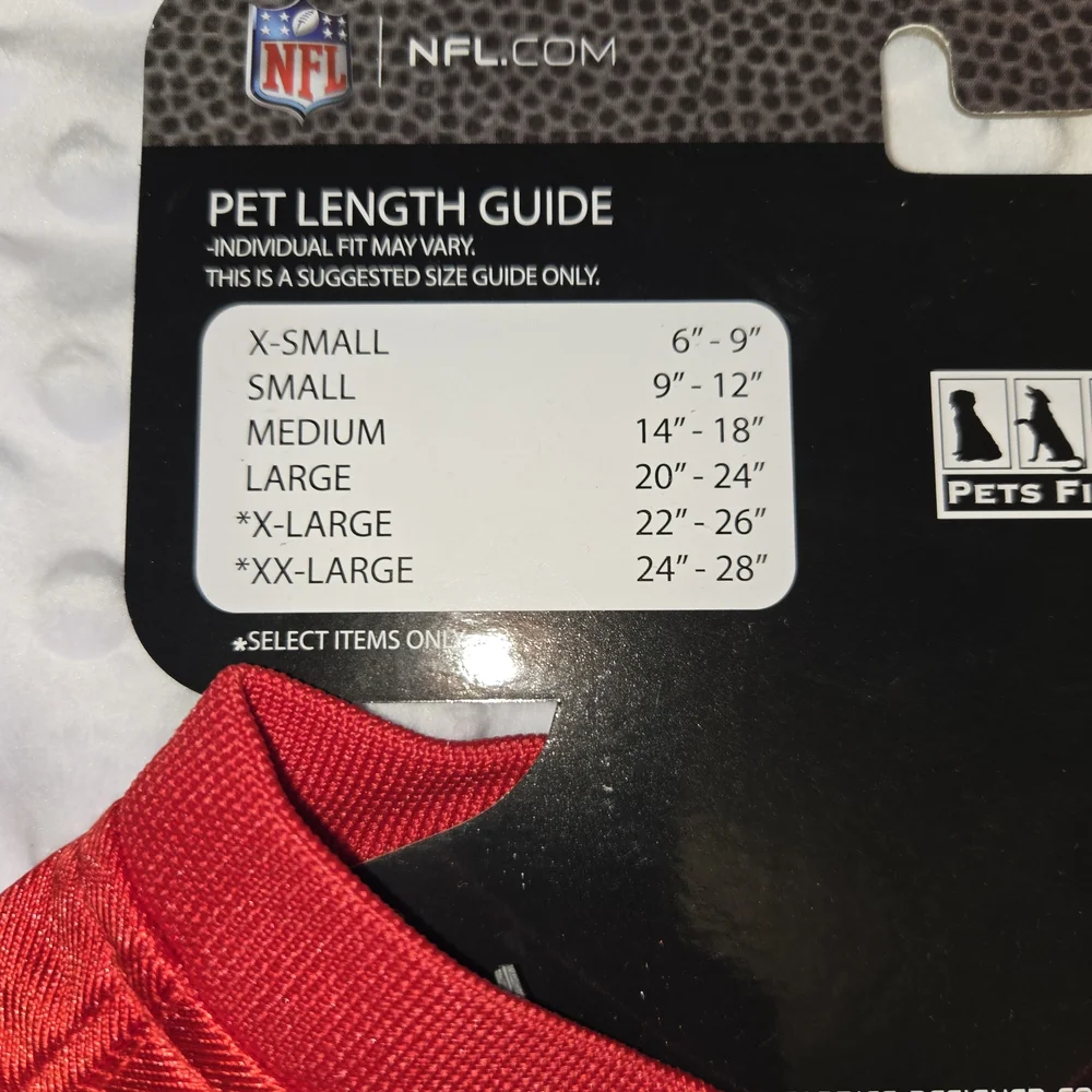NFL Mahomes Red Pet Jersey with White and Yellow Accents Sz M NWT
